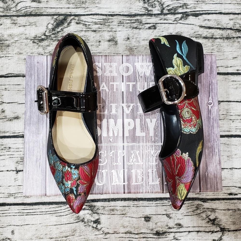 Sassy & Stylish Marc Fisher Flats